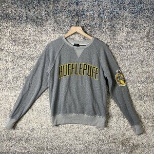 Harry Potter Sweater Small‎ Gray Long Sleeve Hufflepuff Sweatshirt